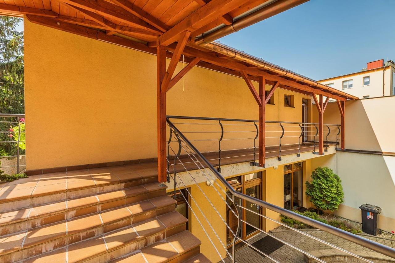 Penzion&Vinný bar Régio Kyjov  Exterior foto